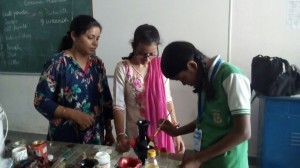 Vocational training program related to ceramic work-5